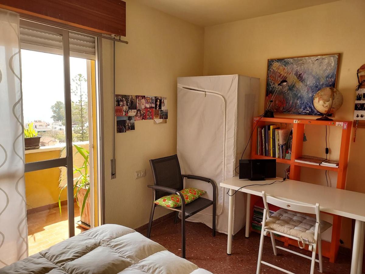 Pedregalejo Room Малага Экстерьер фото